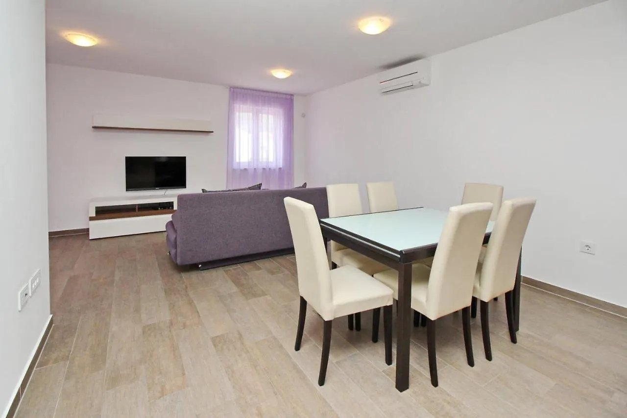 Apartments By The Sea Baska, Krk - 18845  Baska (Krk)