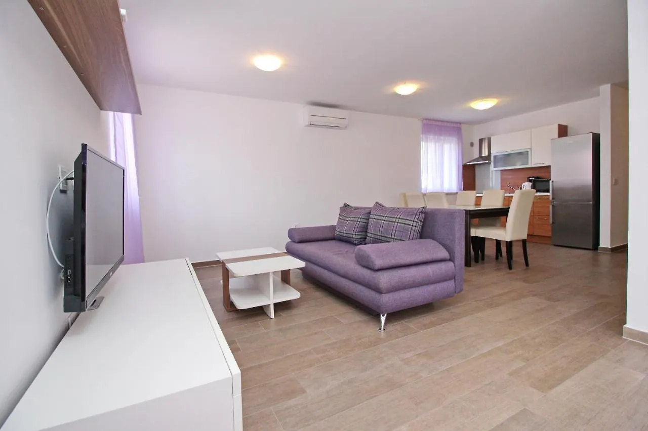 Apartments By The Sea Baska, Krk - 18845 Baska (Krk)